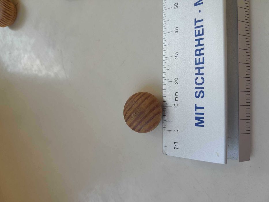 korki maskujące stolarskie drewniane koreczki