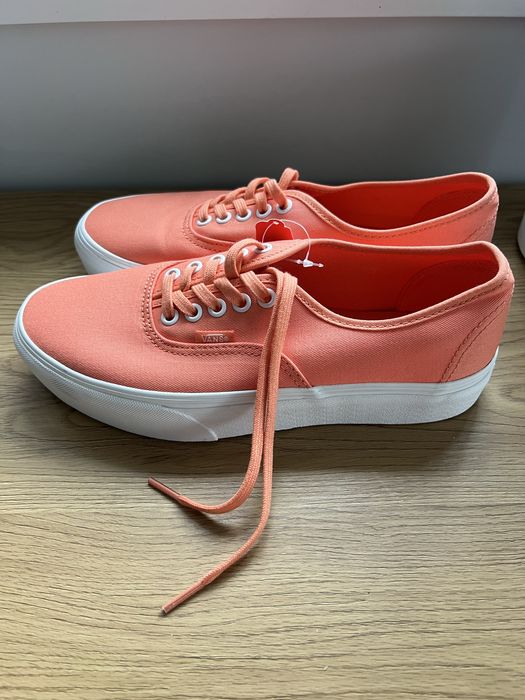 Nowe buty Vans na platformie rozmiar 40