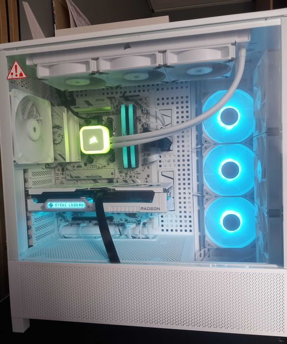 Komputer Gamingowy /Ryzen 5 9600x/RX 9060 XT 16gb/32GB DDR5/1TB SSD/Win 11/ Gwarancja + Pudełka