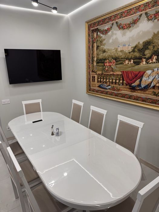 Vip Квартира  луцьк подобово яровиця центер  супернова оренда будинок