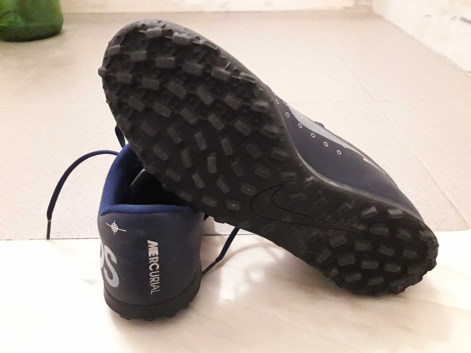 Chuteiras NIKE Mercurial, sintético