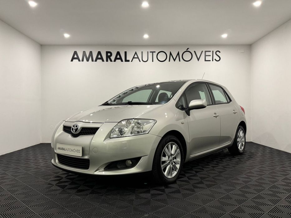 Toyota Auris 1.4 D-4D Sol