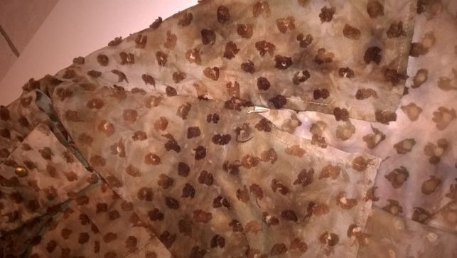 Blusa de desporto da Reebok,túnica da Lanidor e camiseiros