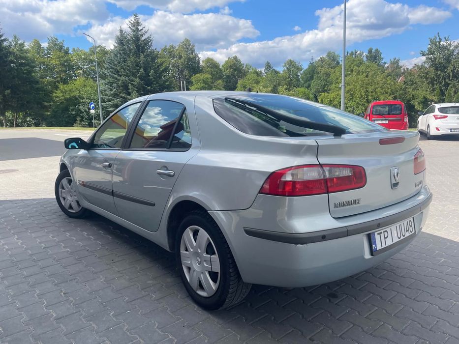 Renault Laguna 1.6 108KM 2001