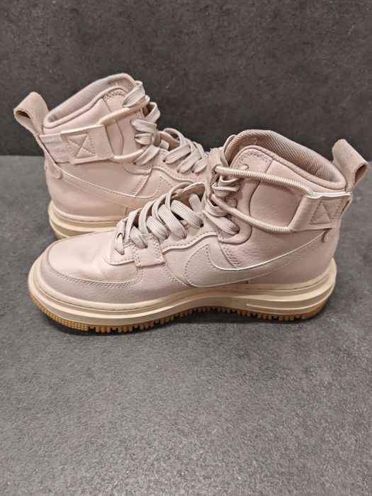 Nike air force high utility r. 37. 5