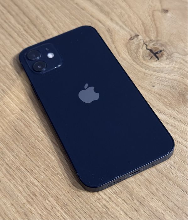 Iphone 12 128GB - w bardzo dobrym stanie