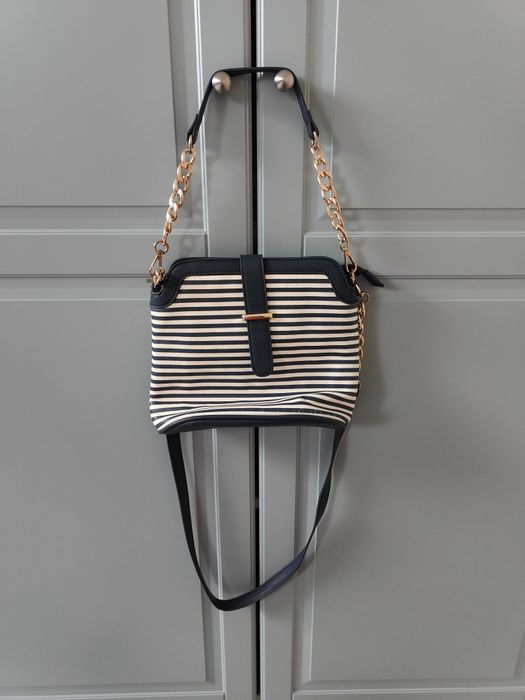 Letnia mała torebka Mohito