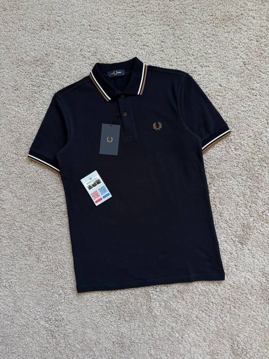 Поло Fred Perry