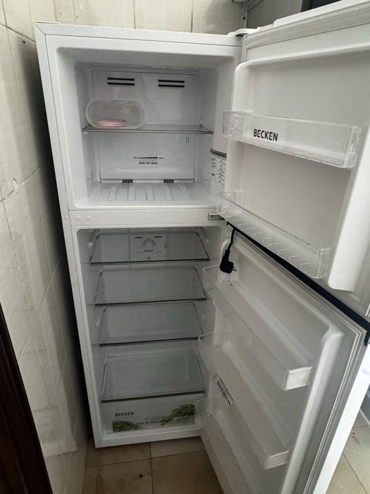 Frigorifico pouco tempo de uso