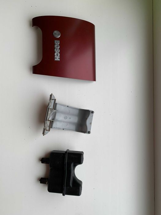 Передняя панель красного цвета кофемашины Vero CAFE latte Bosch ctes32