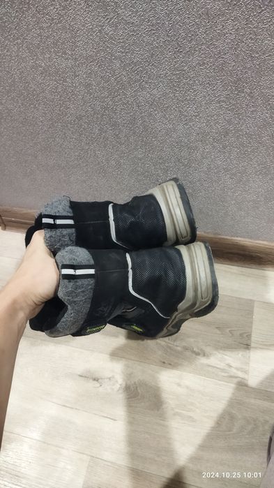 Продам ботинки подросток