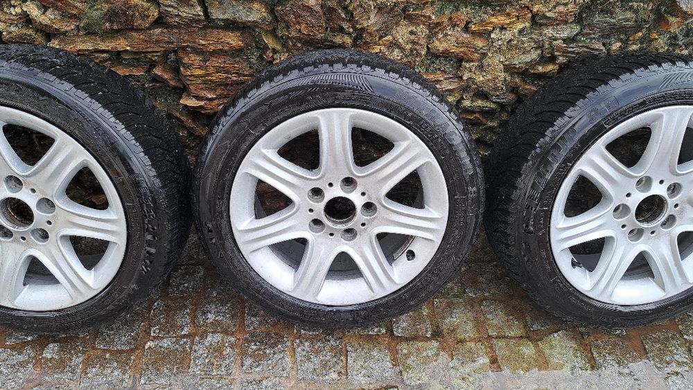 Jantes 16 5×120 BMW com pneus 195/55R16
Possí