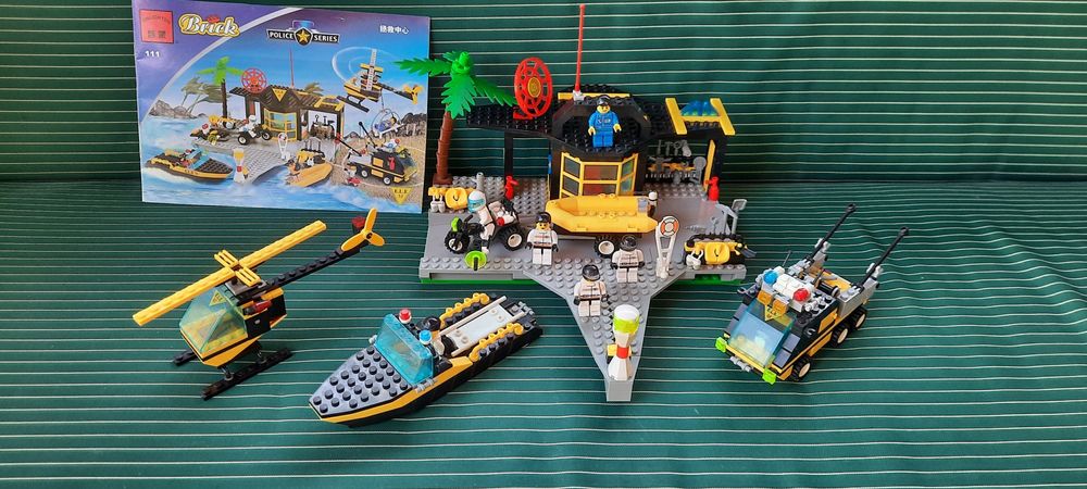 Продам  конструктор  .