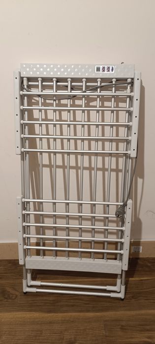 Електрична сушарка для білизни Luna BK-701-YTC з таймером