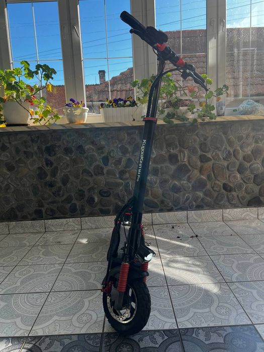 Електросамокат KUGOO KIRIN M4 PRO