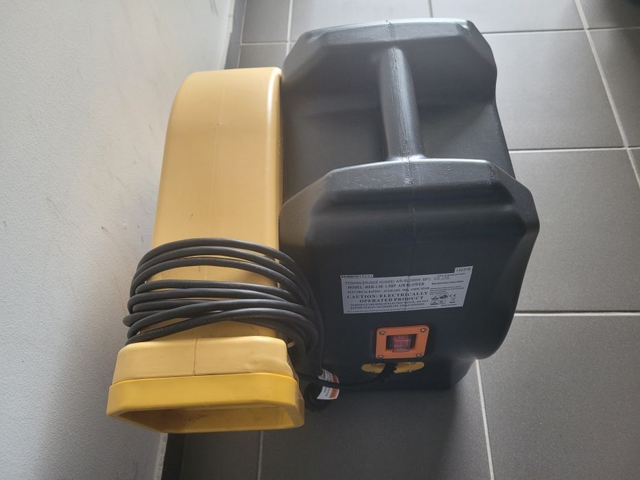 Motor insufláveis Huawei.

1,2 HP - 190 + IVA 23%

1,5 HP -  210 + iva