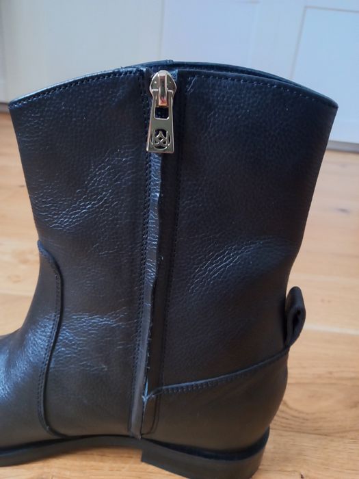 Skórzane botki roz.39 Kazar