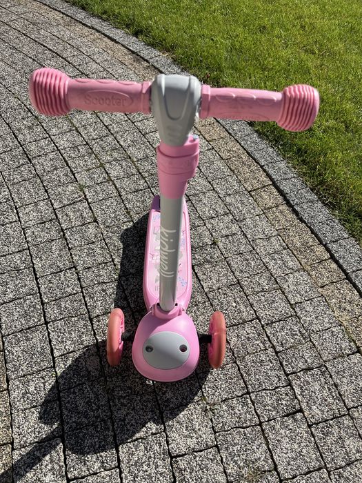 Hulajnoga kidwell świecą koła