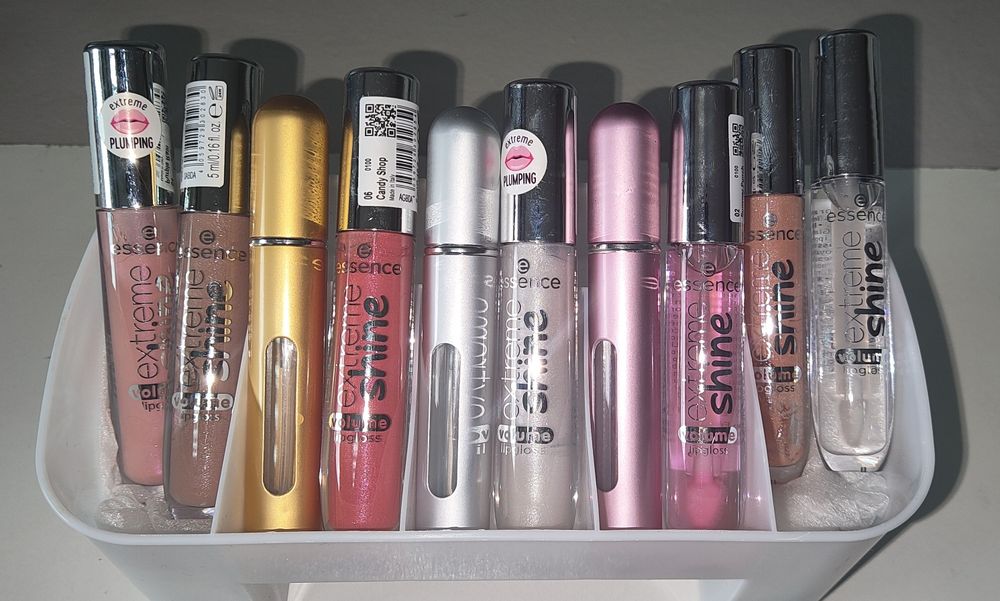Lip gloss e recarga de perfume