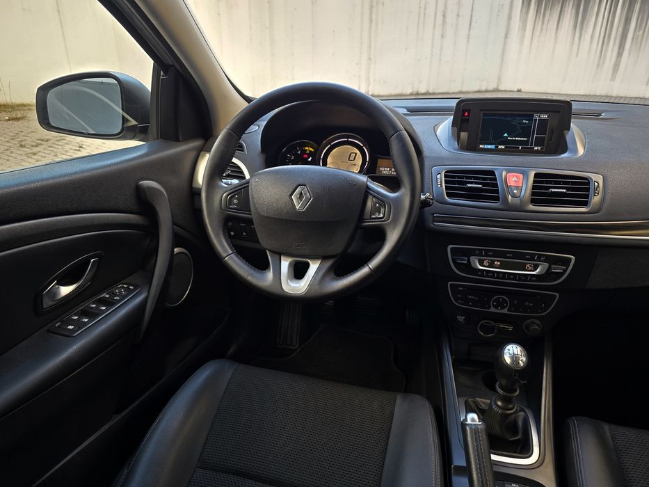 Renault Megane Sport Tourer Dynamic S 1.5DCI 110CV CX6  - Excepcional