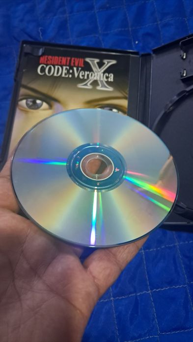 Resident evil code Verônica ps2