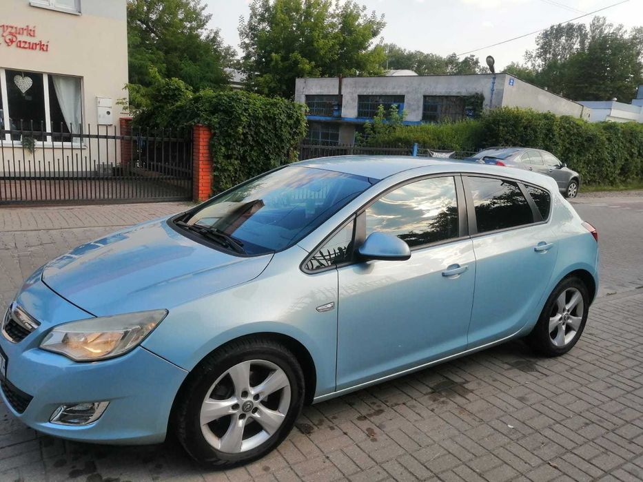 Sprzedam Opel Astra IV