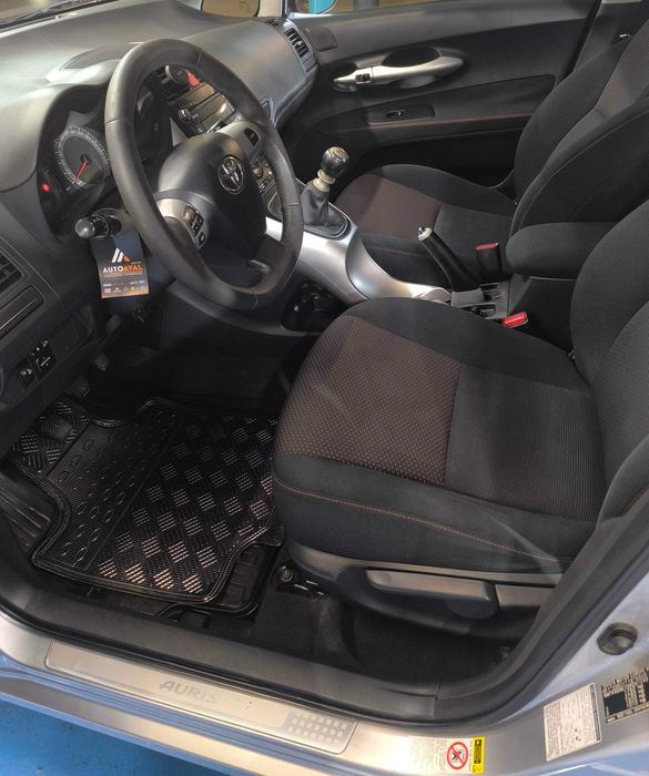 Toyota Auris 1.4 D-4D Exclusive+P.Sport