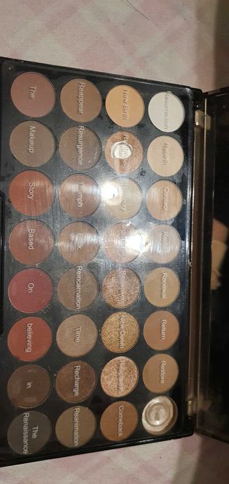 Paleta da Revolution