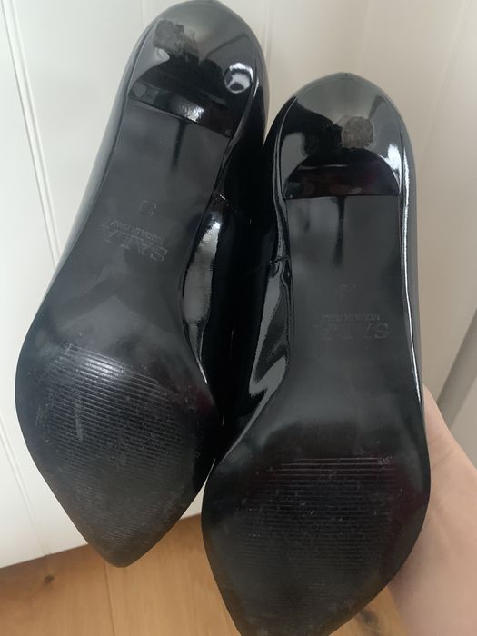 Buty lakierowane SALA