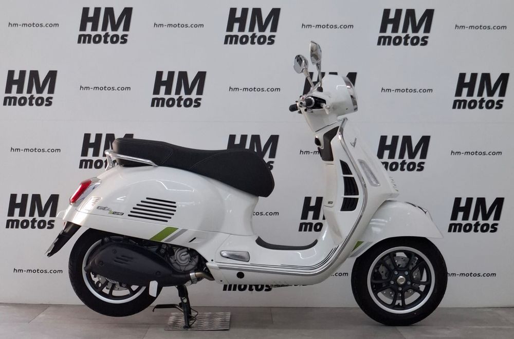 Vespa GTS Super TECH 310 - GARANTIA DE FÁBRICA