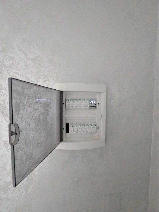 Продаж 2к квартири з ремонтом з видом на Вовчинецькі гори(вул.Потічна)