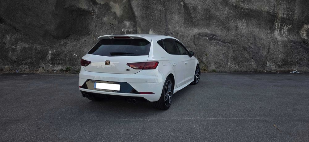 SEAT LEON 1.5 TSI FR DSG-7