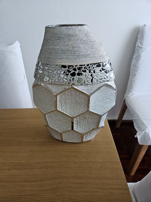 Jarra prateada decorativa