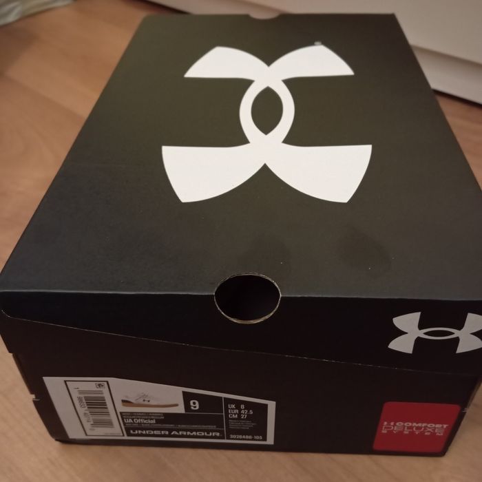 Ténis Under Armour T42,5