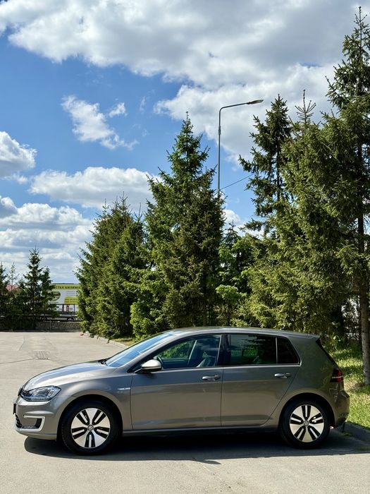 Volkswagen e-Golf 2016 VIN WVWZZZAUZHW901650 фото оголошення 2 з 17