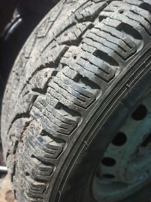 Резина з дисками