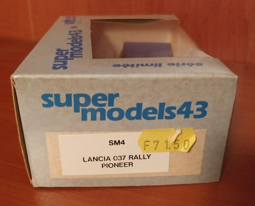 Miniatura de coleção - Lancia 037 Rally - Vitesse Portugal 1/43