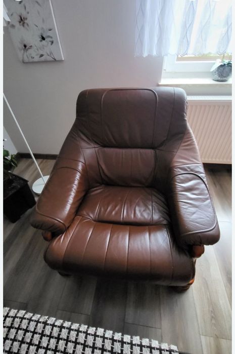 Шеіряний диван і два крісла