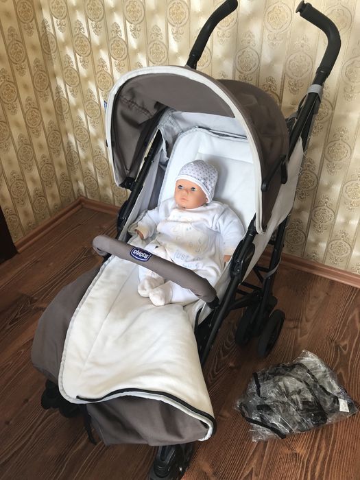 Коляскa Chicco м.Дарница.Зимний конверт430 гр.дощевик 250 гр.новые