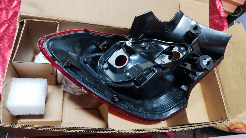 Farolim Opel Corsa E