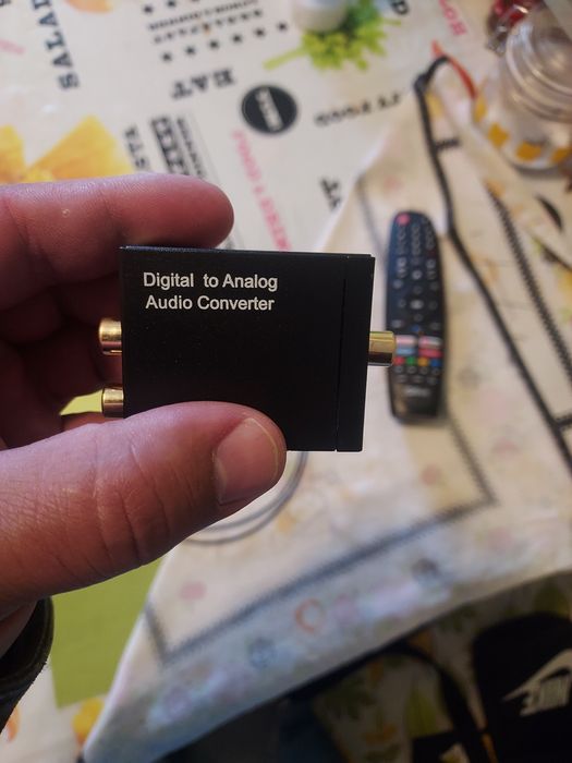 Conversor digital analog audio converter