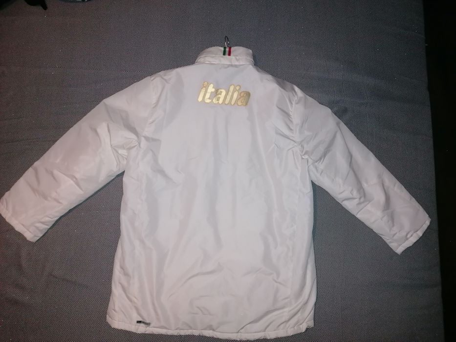 Nowa biala kurtka Puma Italia XL