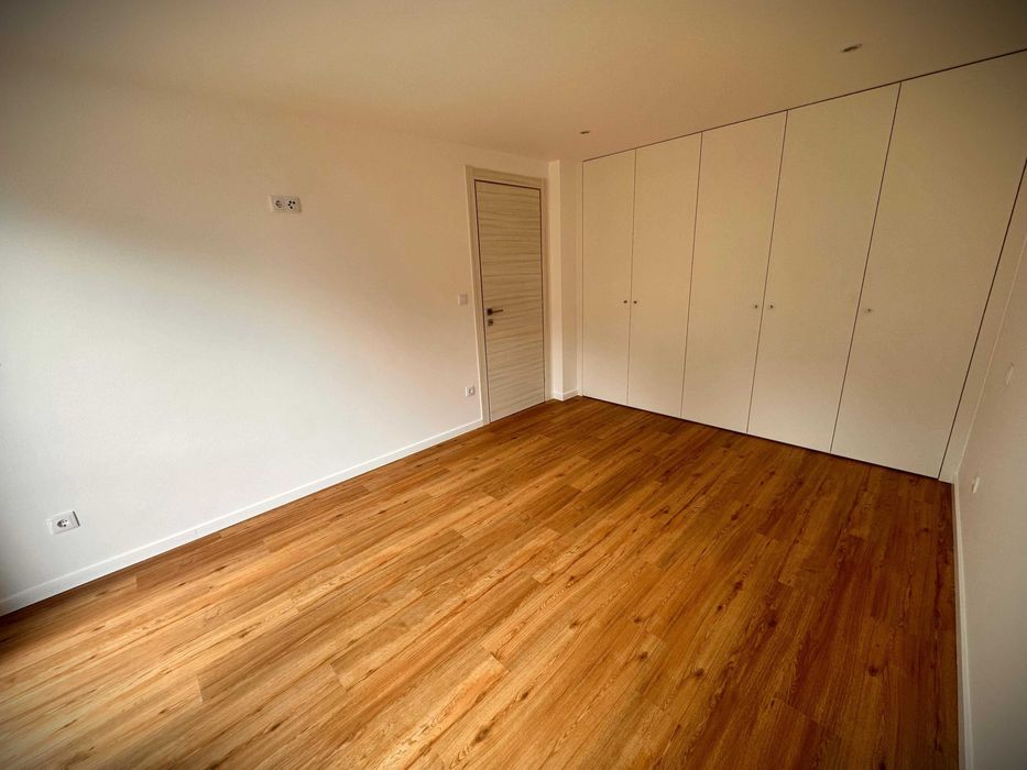 Apartamento T1 | Condomínio fechado | Piscina | Ginásio