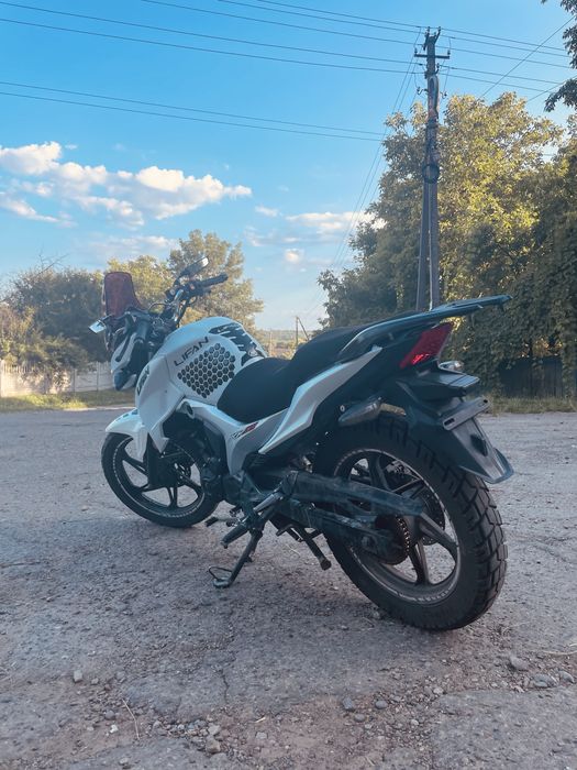Lifan Kp 200.
