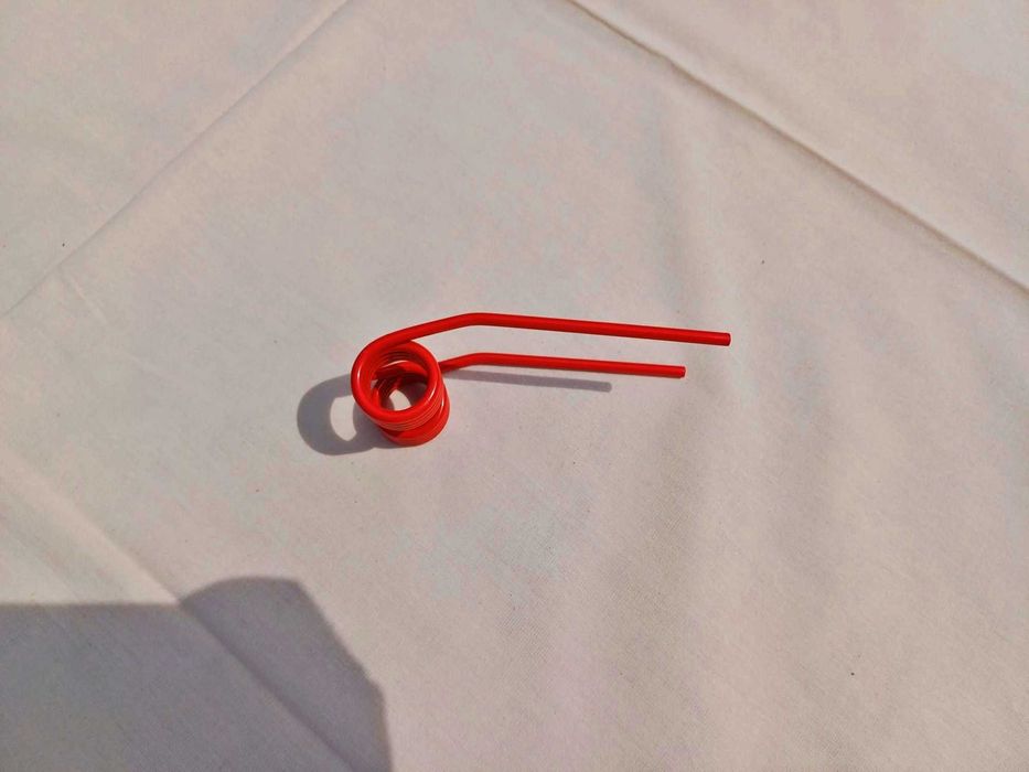 Palec podbieracza prasy KRONE dł 16 szer 7,4 cm Sprężyna Pazur Cęgi