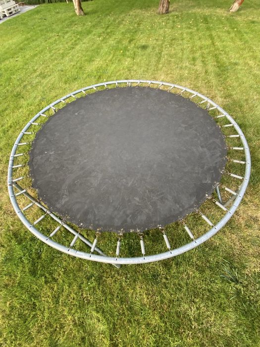 Trampolina 244 cm 8 ft bez drabinki