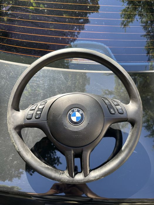 м Кермо, трьохспицевий руль bmw e39