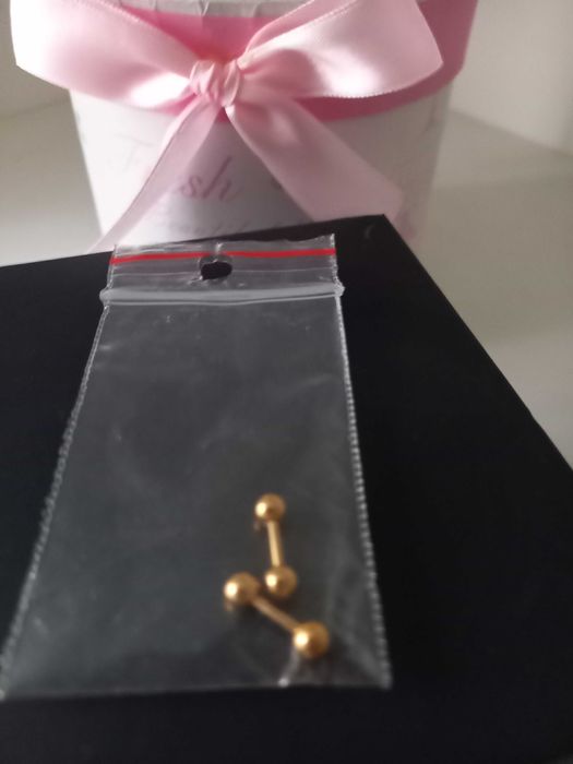 Kolczyki sztangi nowe