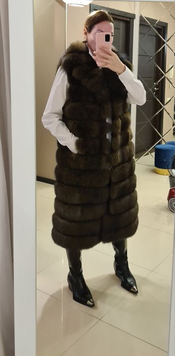 Шикарна хутряна жилетка, під соболя