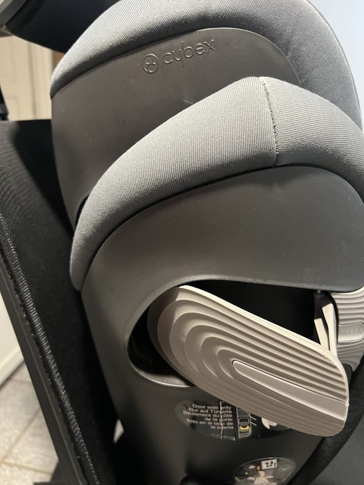 Cybex cadeirinha carro 3-12 anos